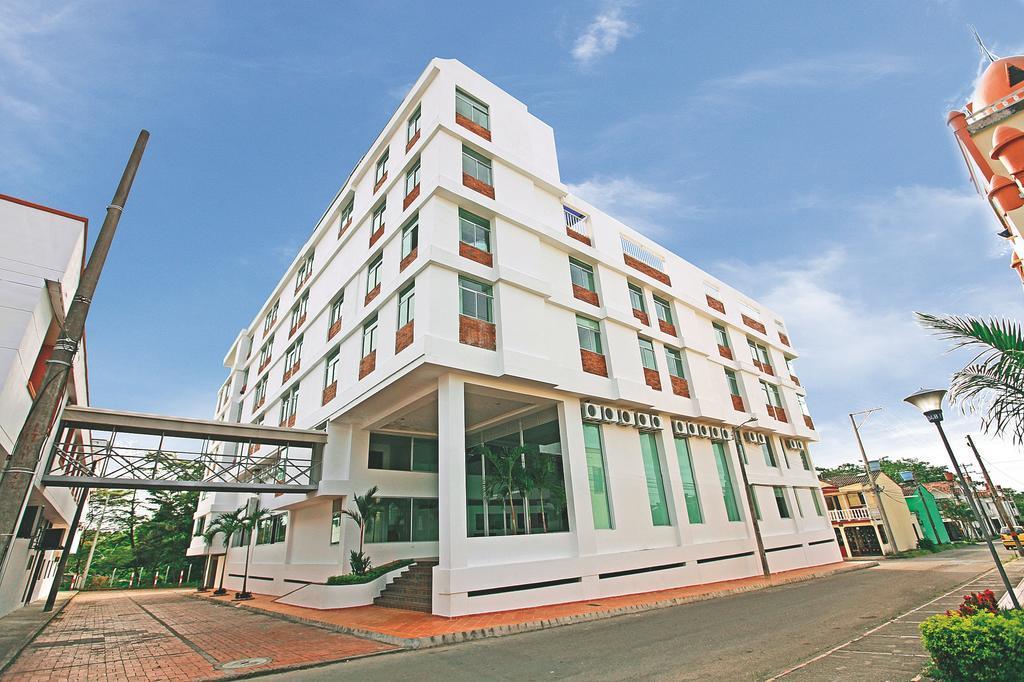 Hotel Hacaritama Colonial Villavicencio Buitenkant foto