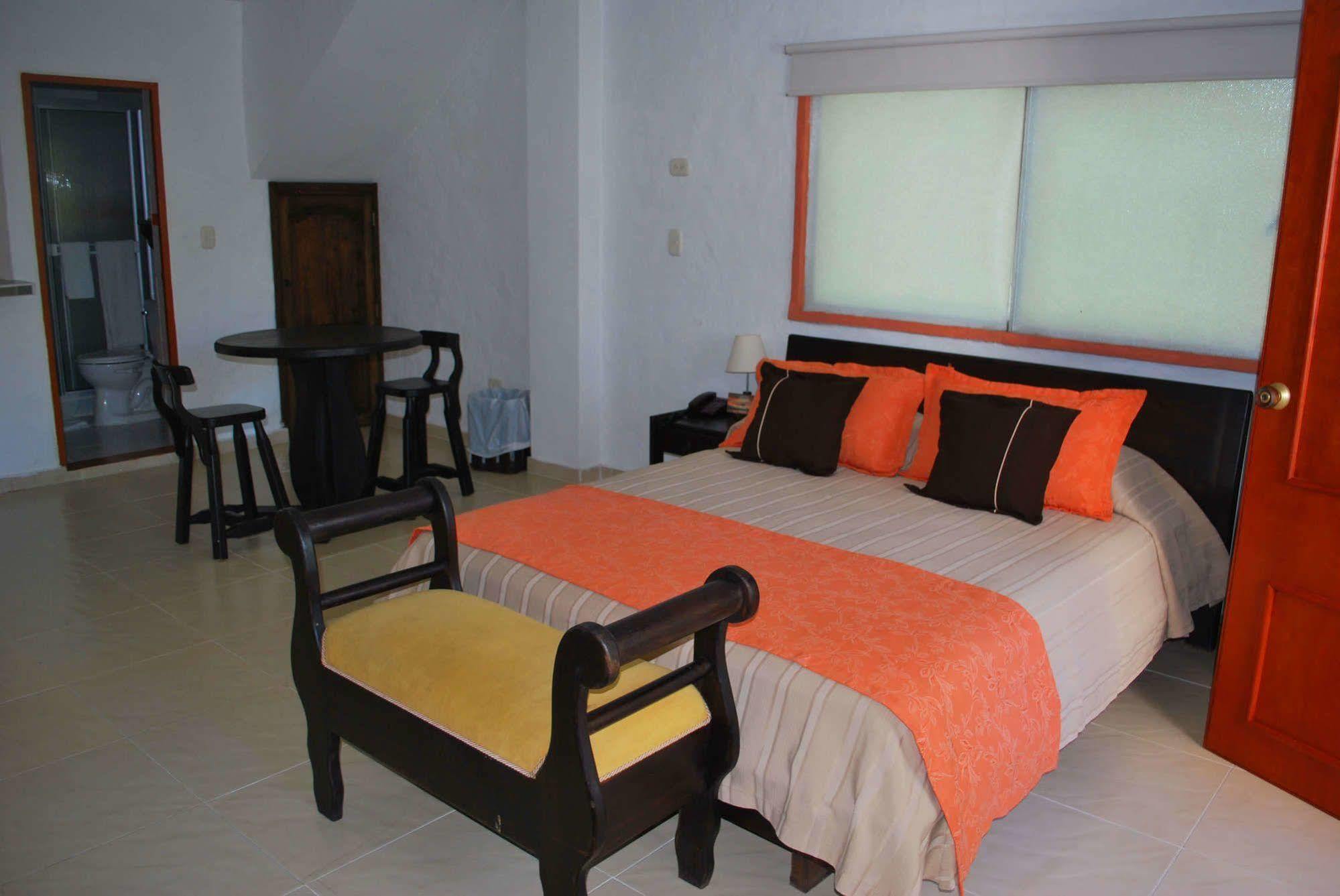 Hotel Hacaritama Colonial Villavicencio Buitenkant foto